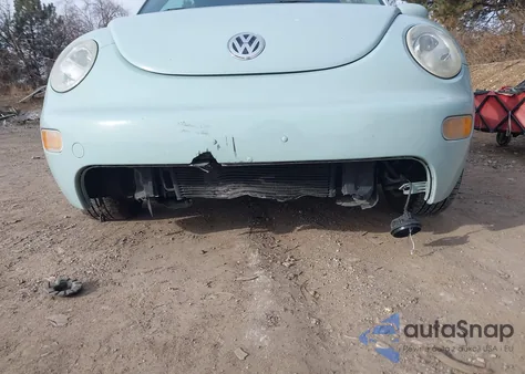 2004 Volkswagen New Beetle Gls from USA, damaged, VIN 3VWCM21YX4M303434